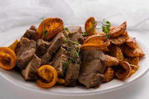 Изображение Шея по-царски