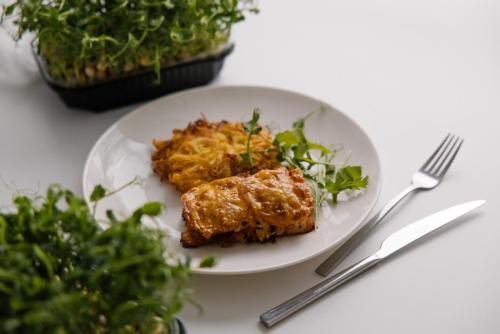 Изображение Филе форели с овощами и драником